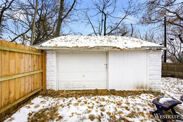 117 Houseman Avenue, Grand Rapids, MI 49503