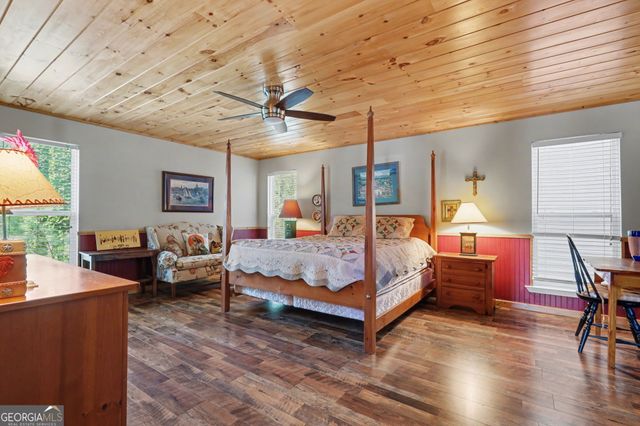 400 Timpson Cove Road, Clayton, GA 30525