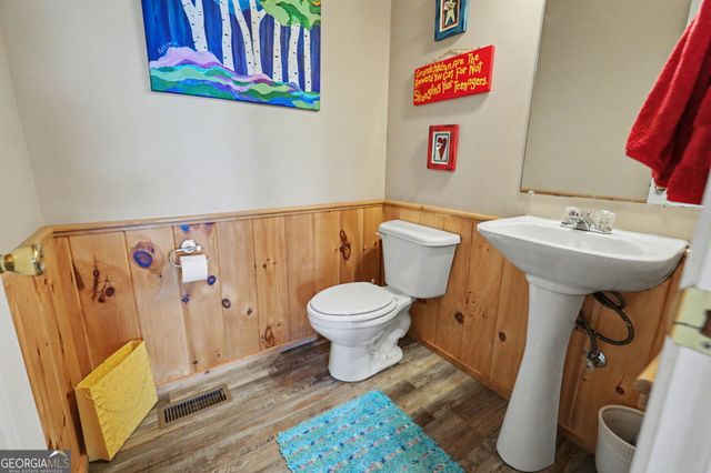 400 Timpson Cove Road, Clayton, GA 30525