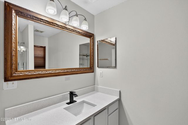 730 GINGER MILL Drive, St. Johns, FL 32259