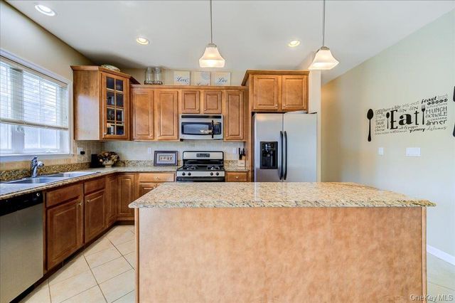 56 Plum Court Drive, Poughquag, NY 12570