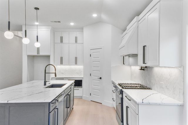 15006 Quail Drive, Balch Springs, TX 75180