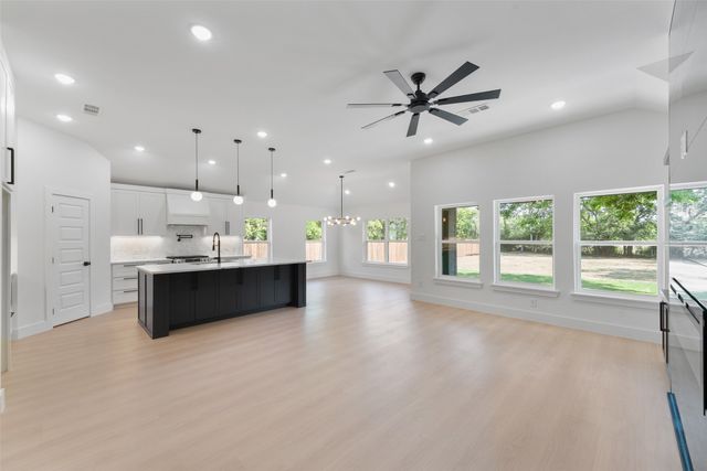 15006 Quail Drive, Balch Springs, TX 75180