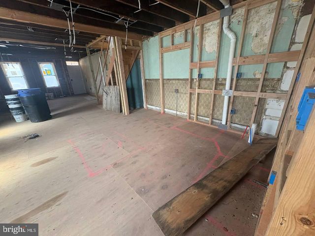 511 LINDEN AVE, Burlington, NJ 08016