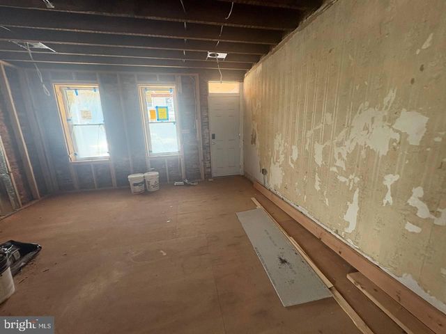 511 LINDEN AVE, Burlington, NJ 08016