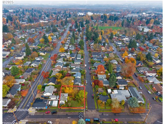 6015 N HOUGHTON St, Portland, OR 97203