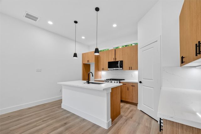 3315 Nettleton Street, Houston, TX 77004