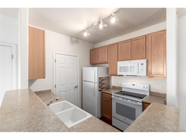 15700 E Jamison Dr 7-305, Englewood, CO 80112