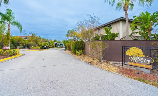 6820 AMANDA VISTA CIRCLE, Land O Lakes, FL 34637