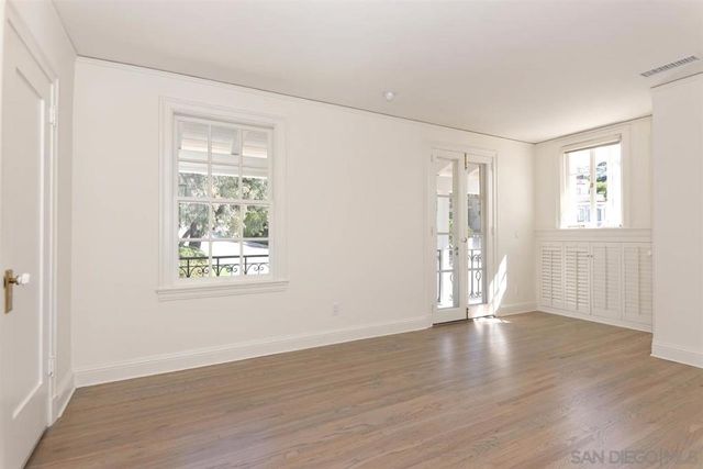 6028 Folsom, La Jolla, CA 92037
