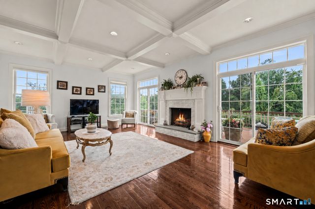 180 Weathervane Drive, New Milford, CT 06776