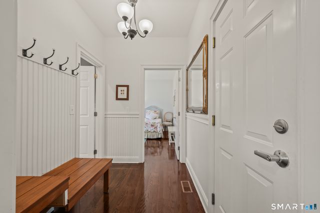 180 Weathervane Drive, New Milford, CT 06776