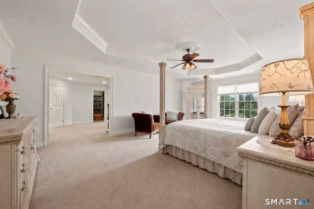 180 Weathervane Drive, New Milford, CT 06776