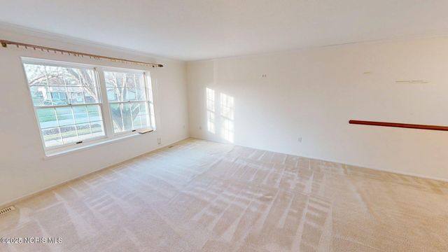 2175 Longport Drive, Maumee, OH 43537