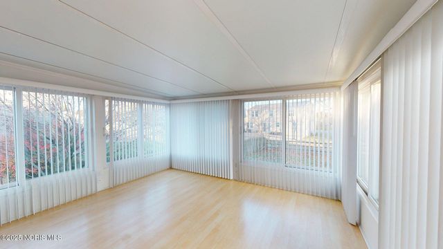 2175 Longport Drive, Maumee, OH 43537