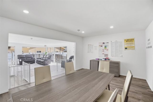 7958 Tampa, Reseda, CA 91335