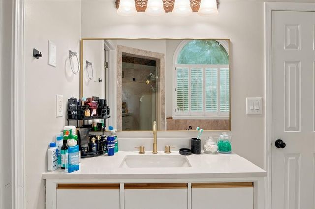 4339 Donerail Drive, Snellville, GA 30039