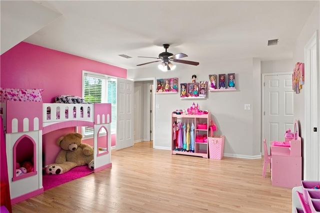 4339 Donerail Drive, Snellville, GA 30039