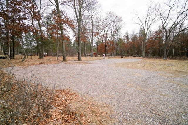 823 Marlboro Court, Nekoosa, WI 54457