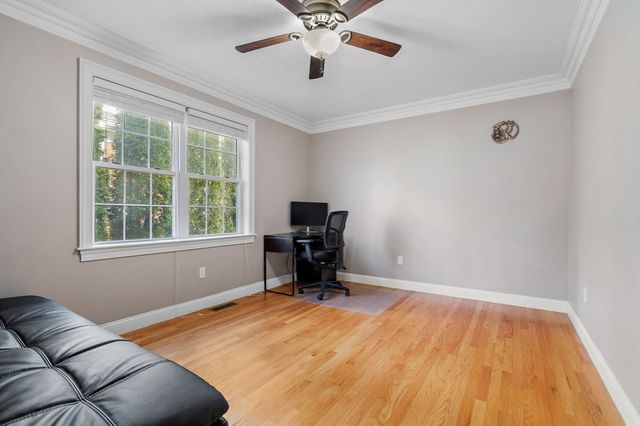 12 Gabriel Lane 12, Acton, MA 01720