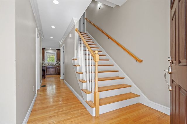 12 Gabriel Lane 12, Acton, MA 01720