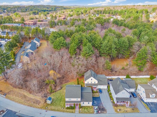 12 Gabriel Lane 12, Acton, MA 01720