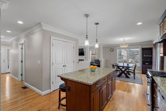 12 Gabriel Lane 12, Acton, MA 01720
