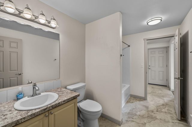 16053 Snowberry Lane, La Pine, OR 97739