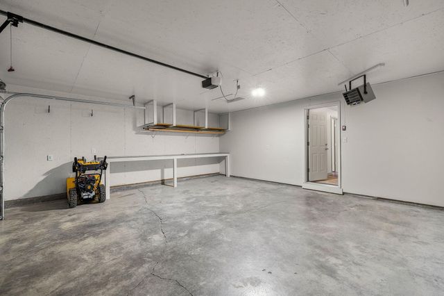 16053 Snowberry Lane, La Pine, OR 97739