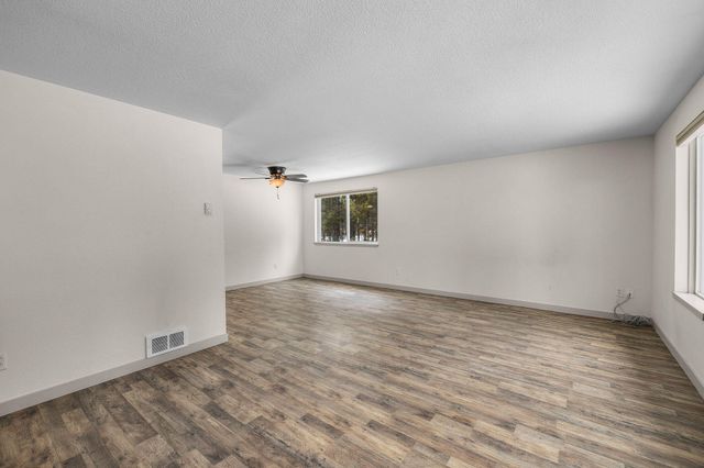 16053 Snowberry Lane, La Pine, OR 97739