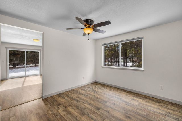 16053 Snowberry Lane, La Pine, OR 97739