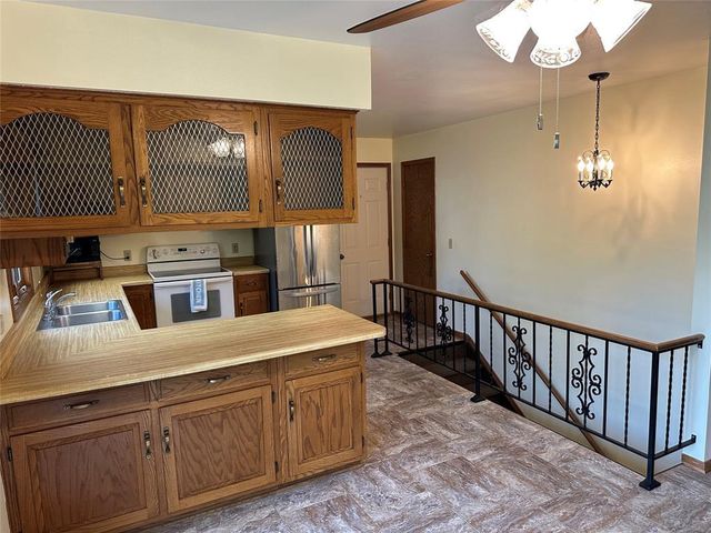 2935 Bobbie Street, Eau Claire, WI 54703
