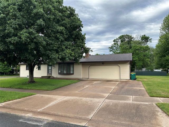 2935 Bobbie Street, Eau Claire, WI 54703