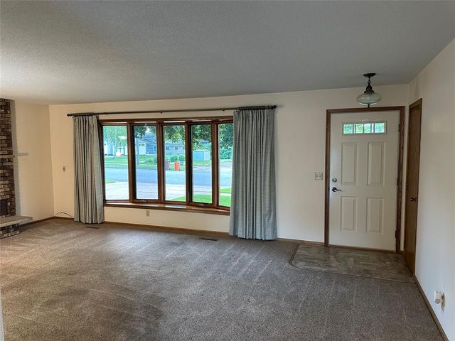 2935 Bobbie Street, Eau Claire, WI 54703