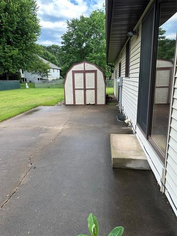 2935 Bobbie Street, Eau Claire, WI 54703