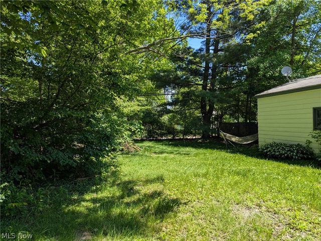 321 Filmore Avenue, Cuyahoga Falls, OH 44221