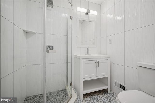 327 LEVERINGTON AVE, Philadelphia, PA 19128