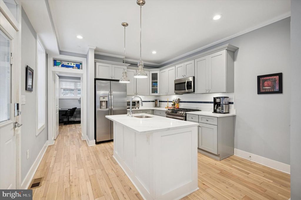 327 LEVERINGTON AVE, Philadelphia, PA 19128