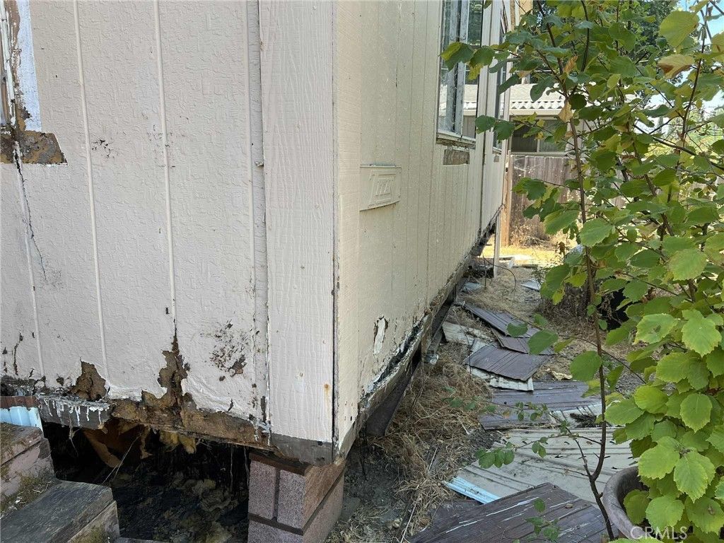 Image 11 of property listing at 6145 2nd Avenue, Lucerne, CA 95458