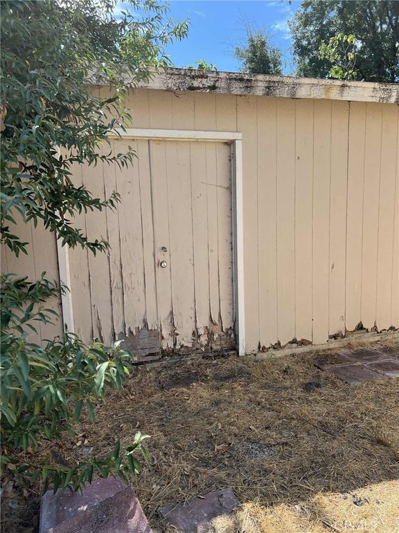 Image 12 of property listing at 6145 2nd Avenue, Lucerne, CA 95458