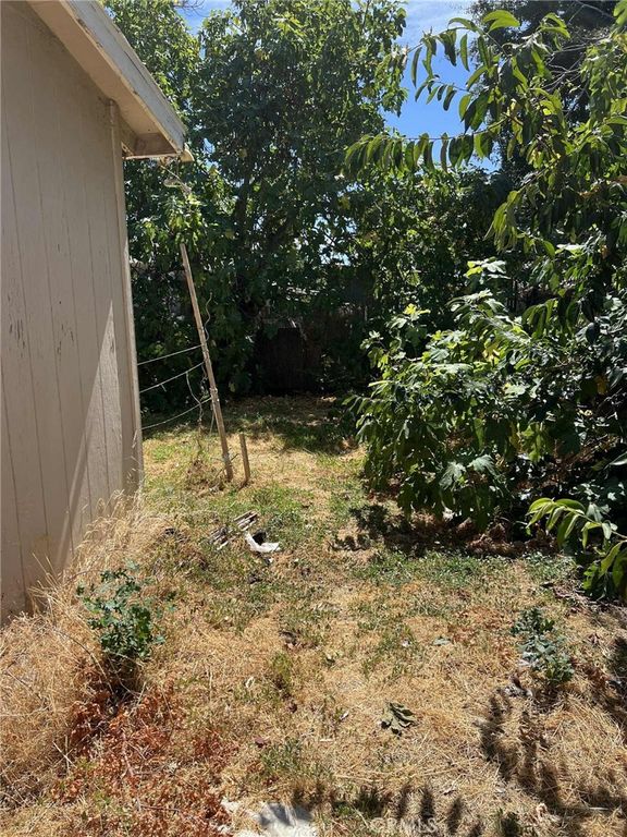 Image 13 of property listing at 6145 2nd Avenue, Lucerne, CA 95458