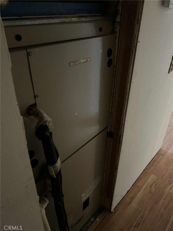 Image 5 of property listing at 6145 2nd Avenue, Lucerne, CA 95458