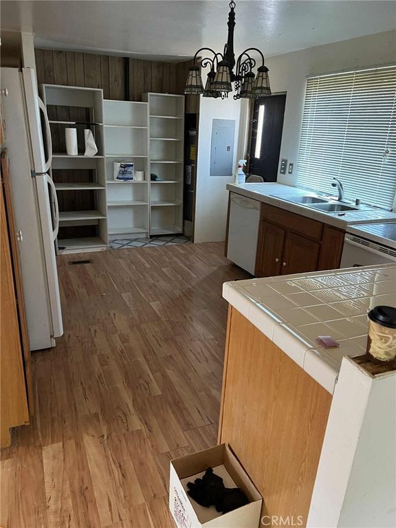 Image 6 of property listing at 6145 2nd Avenue, Lucerne, CA 95458