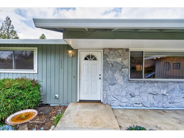 19650 Sw Jaylee St, Beaverton, OR 97078