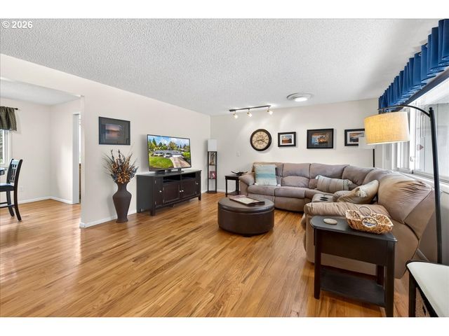 19650 Sw Jaylee St, Beaverton, OR 97078