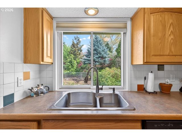 19650 Sw Jaylee St, Beaverton, OR 97078