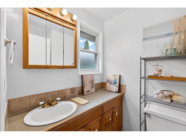 19650 Sw Jaylee St, Beaverton, OR 97078