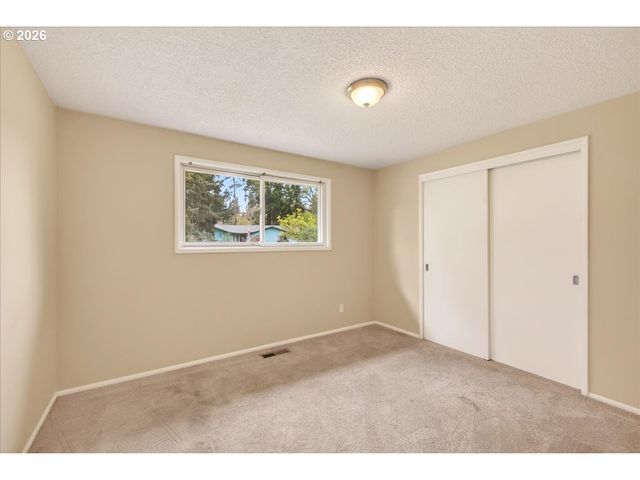 19650 Sw Jaylee St, Beaverton, OR 97078