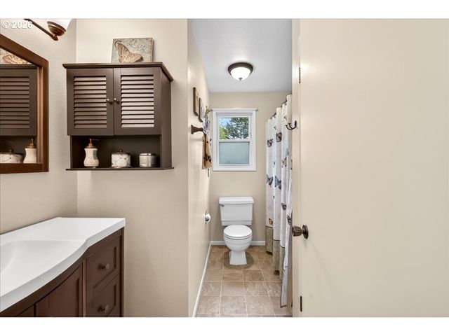 19650 Sw Jaylee St, Beaverton, OR 97078