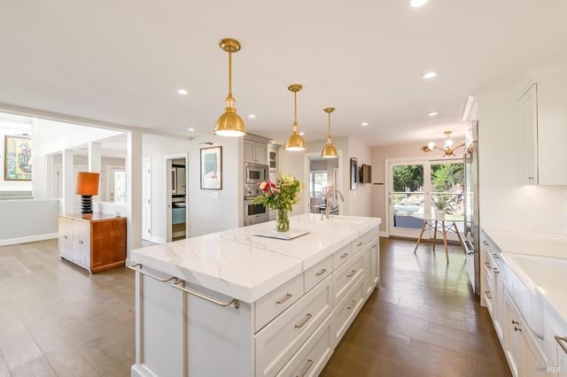 1676 Indian Valley Rd, Novato, CA 94947